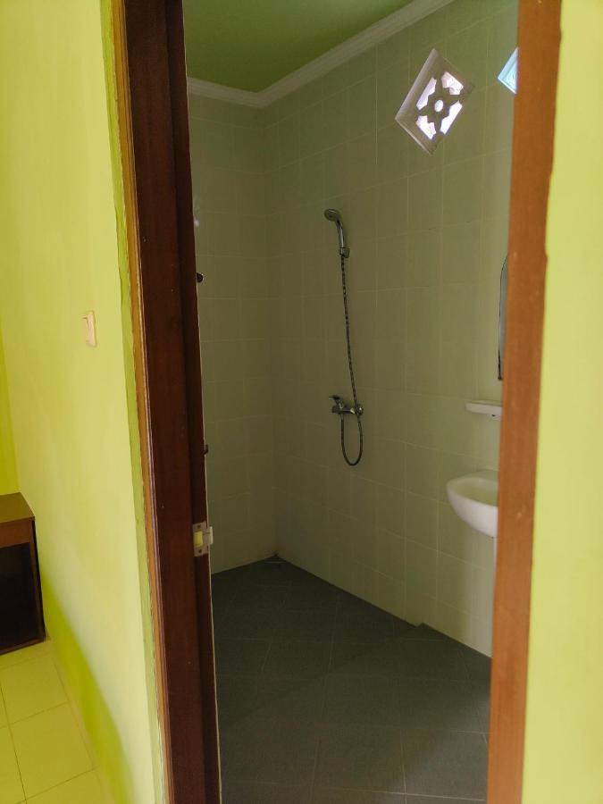 Berlian Inn Kuta Beach Εξωτερικό φωτογραφία