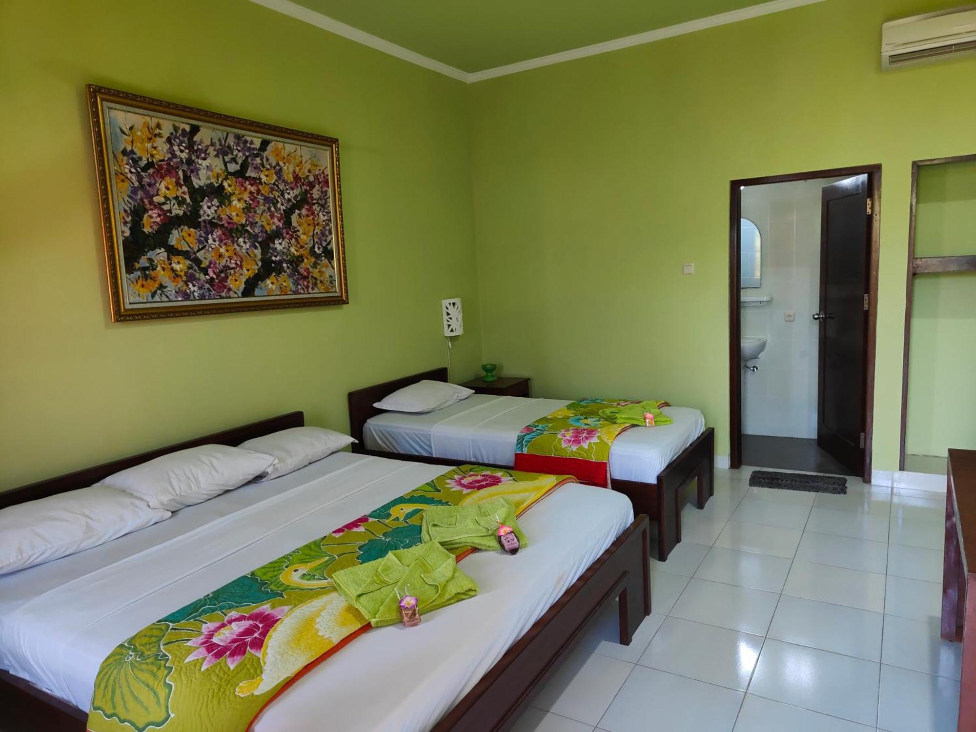 Berlian Inn Kuta Beach Εξωτερικό φωτογραφία