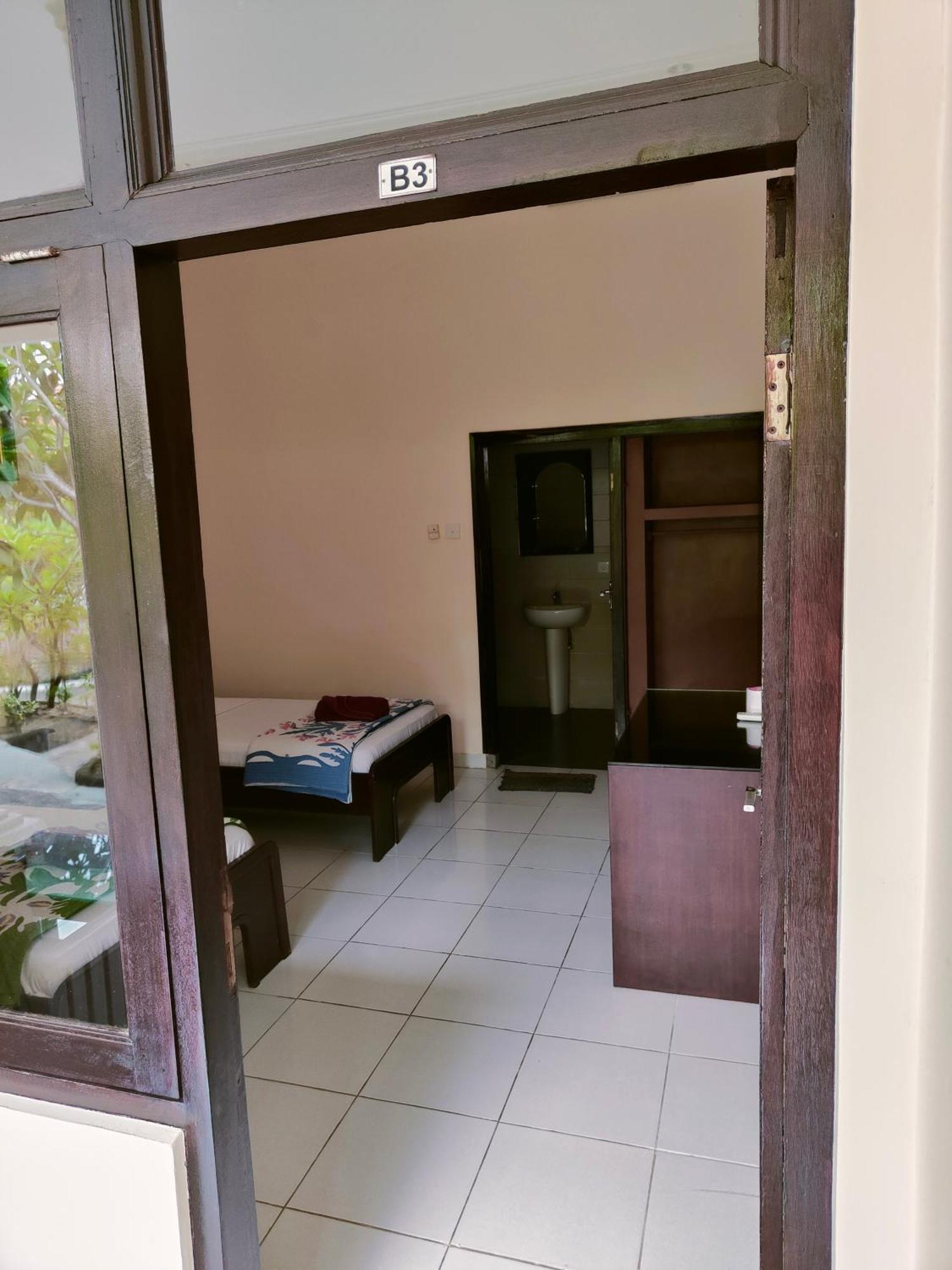 Berlian Inn Kuta Beach Εξωτερικό φωτογραφία