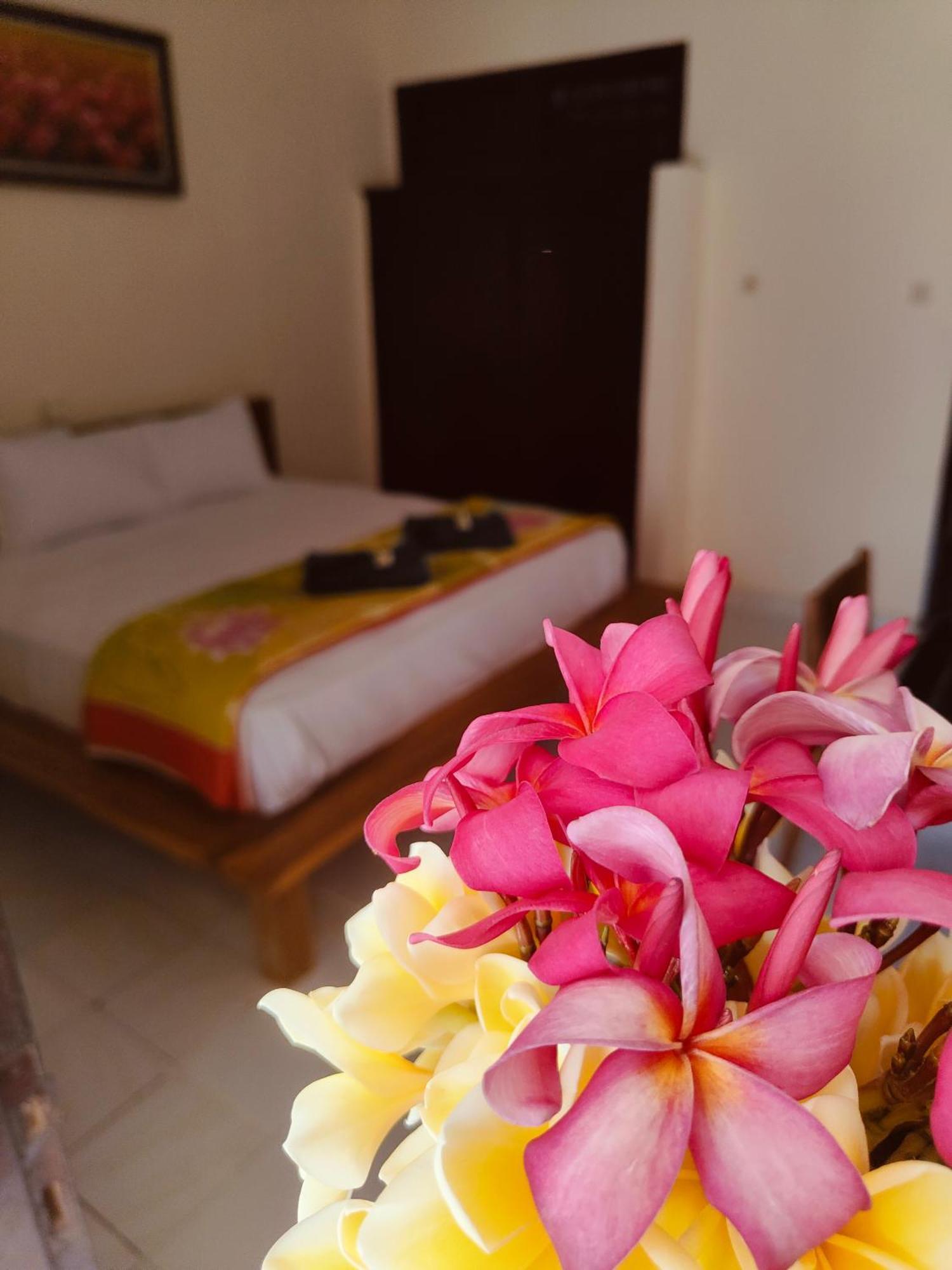 Berlian Inn Kuta Beach Εξωτερικό φωτογραφία